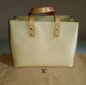 Authentic Louis Vuitton Vernis Handbag
